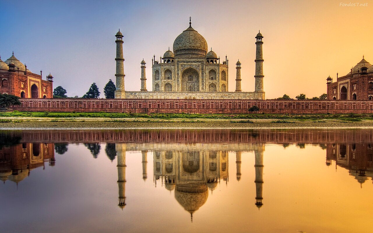 Taj Mahal: un edificio e le sue anime
